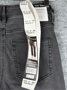 WELL WORN WOMEN'S HIGH RISE CLASSIC STRAIGHT JEANS 2/26 28” inseam new